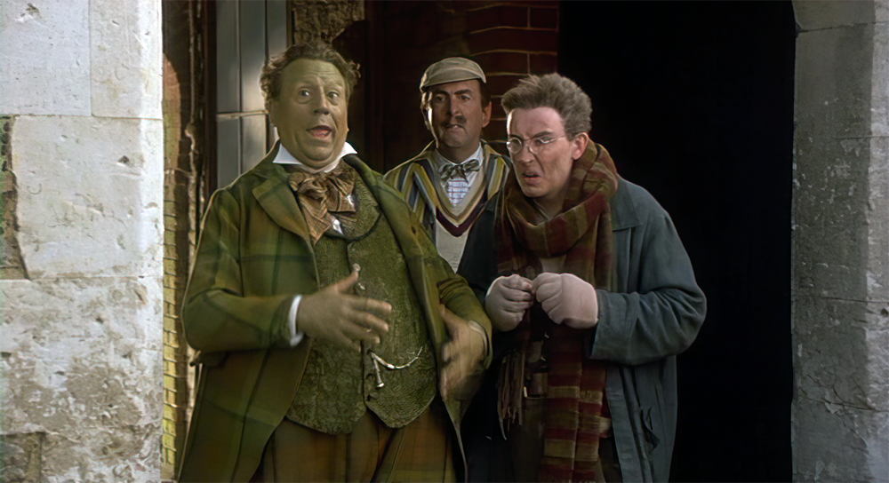 Терри Джонс, Эрик Айдл и неузнаваемый Стив Куган в экранизации книги «Ветер в ивах» Кеннета Грэма. 