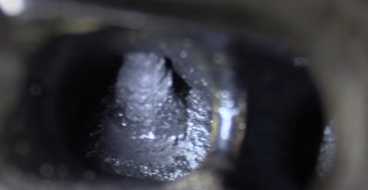 Нагар на клапанах