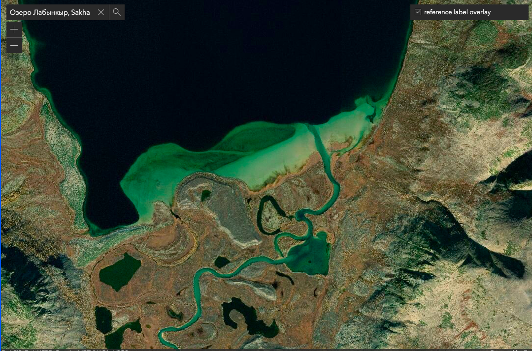 Южный берег озера Лабынкыр, NASA. Живой Атлас Esri’s Wayback