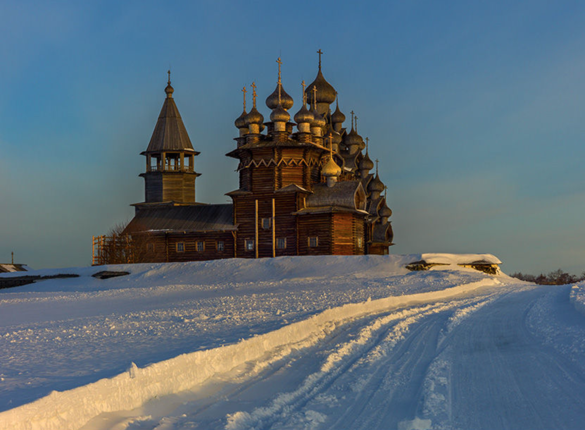 Церковь всех святых Карелия зима