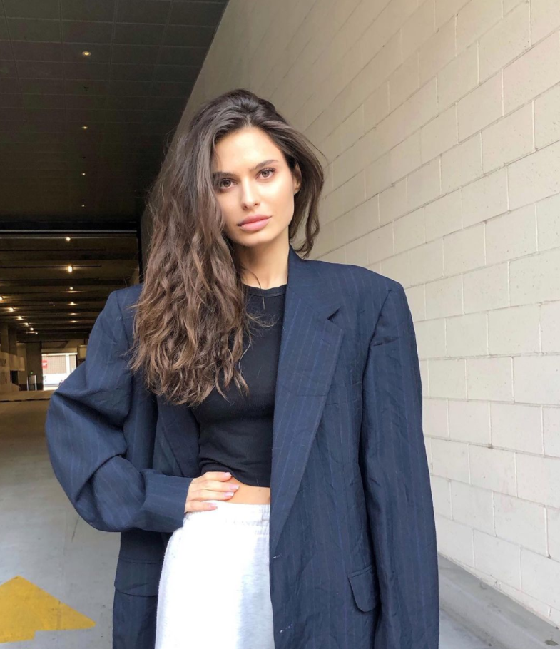 https://www.instagram.com/elinafedorova/