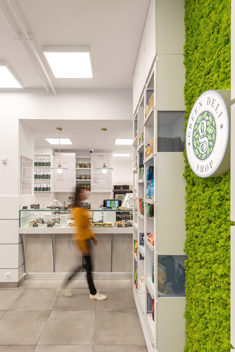 Плитка под цемент в модном дизайне магазина