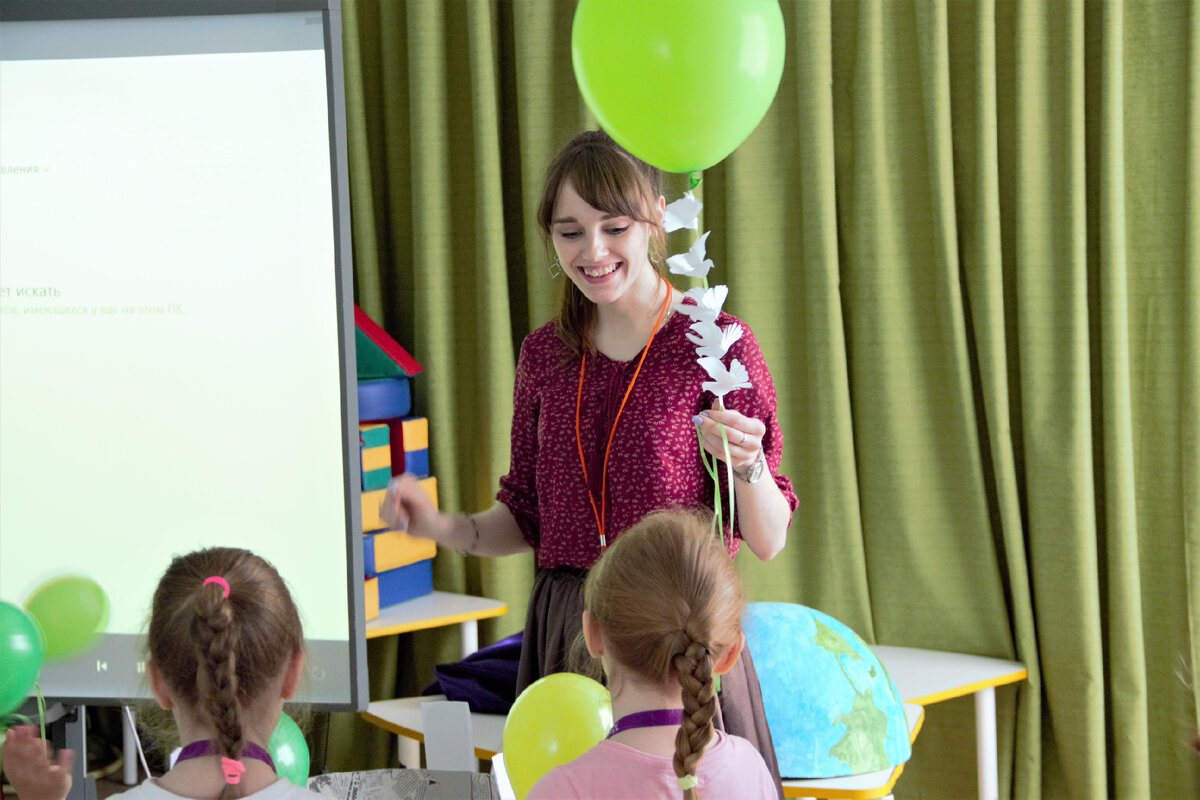 открытое занятие в детском саду. воспитатель года видео дети. закрытие конкурса воспитатель года 2017 саранск. воспитатель года. воспитатель года в детском саду.