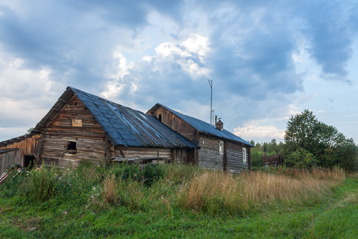 Бывшая деревня Лыхинцы. Дом троюродного брата Николая.