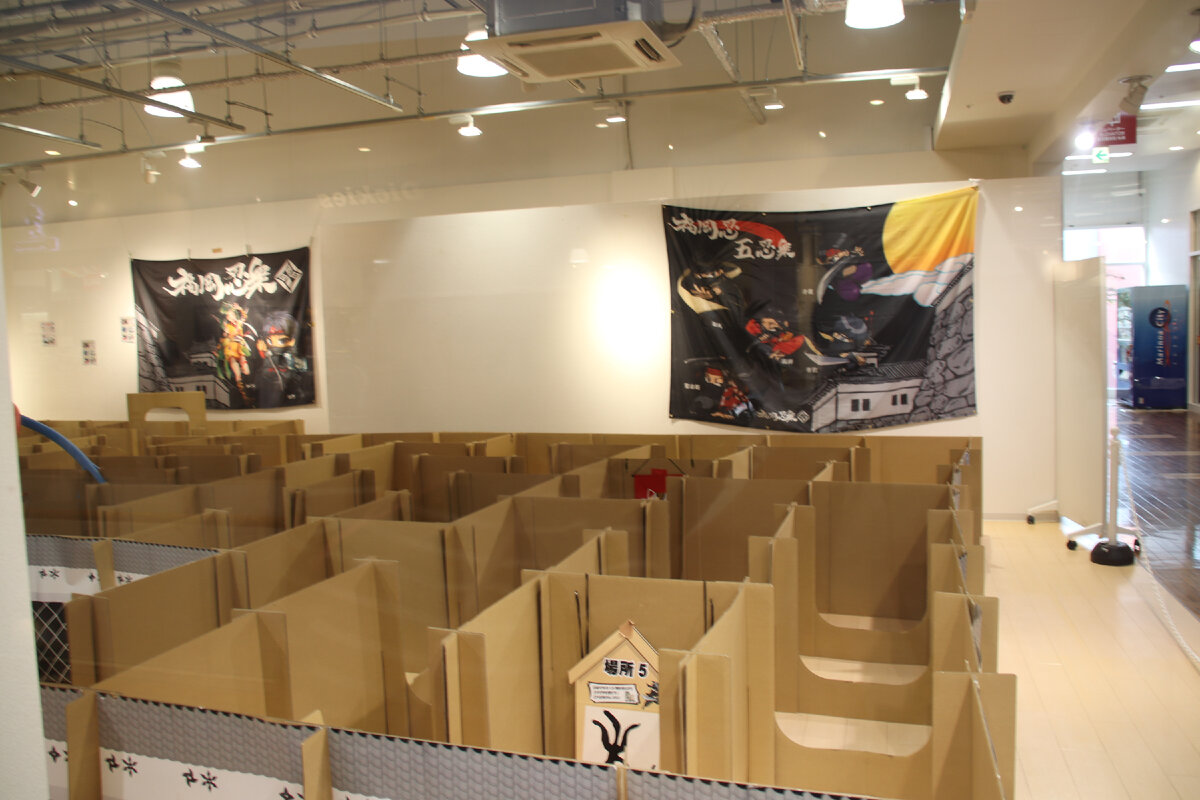 В торговом центре, игровая комната для детей