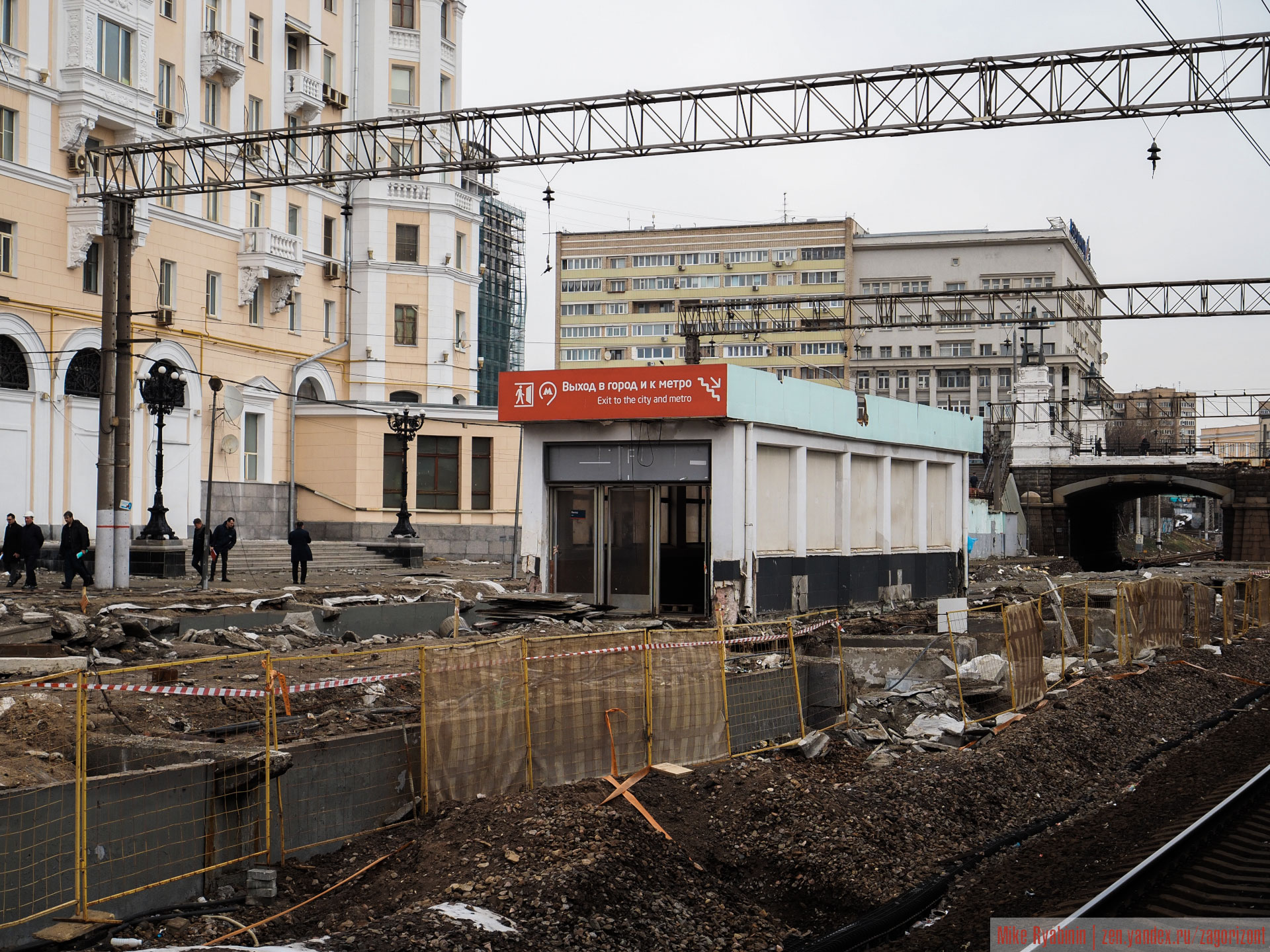 Что случилось с Белорусским вокзалом и что ждать вместо разрушенных платформ0