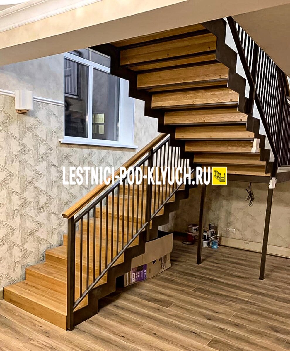 Принимаем звонки: пн-вс с 8:00 до 21:00 (8 499 490-72-90). Электронная почта: info@lestnici-pod-klyuch.ru