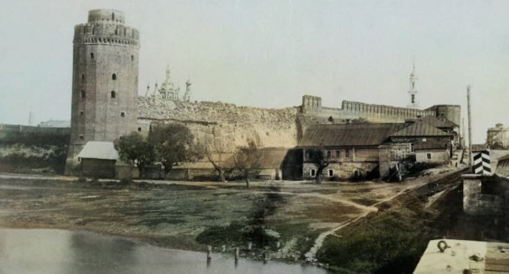 Дореволюционное фото Коломны.                                                                                     Свободный источник. Яндекс картинки.