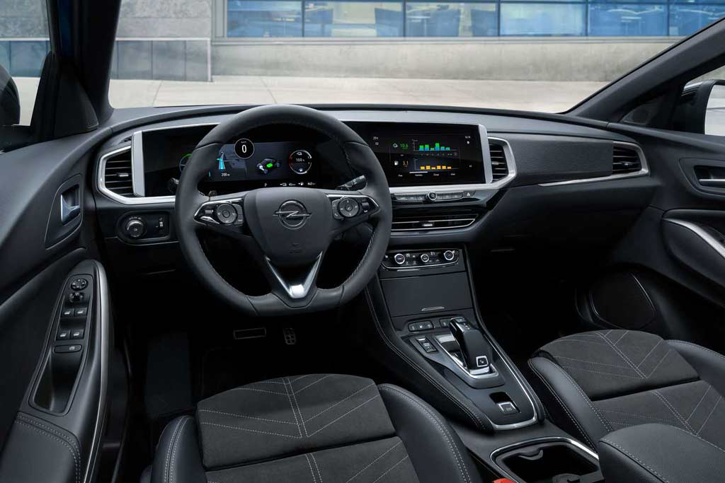 Opel Grandland 2022: Салон