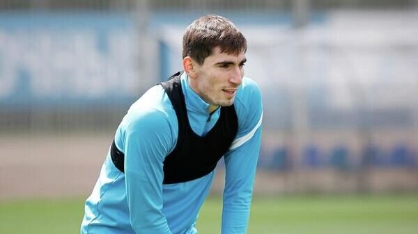    Полузащитник "Зенита" Зелимхан Бакаев© пресс-служба ФК "Зенит"