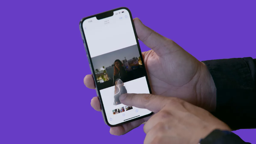 Удаление объектов с фотографий стало проще с iOS 16.
