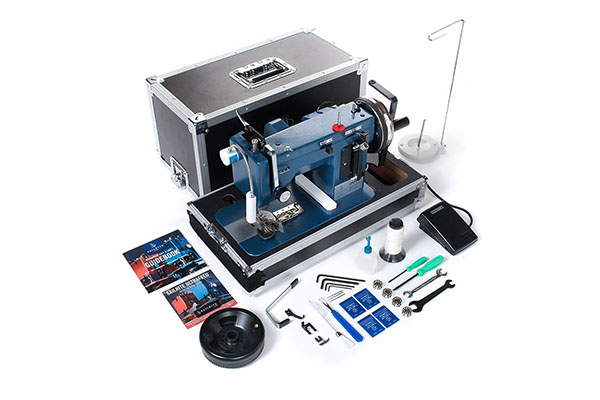 рис. 1 Швейная машинка Sailrite LSZ-1