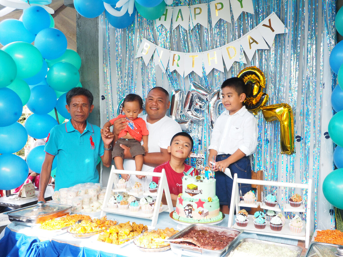 Праздничный стол