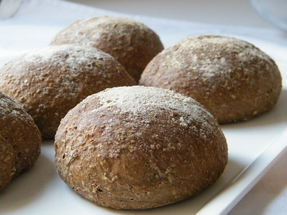 Ржаные булочки.