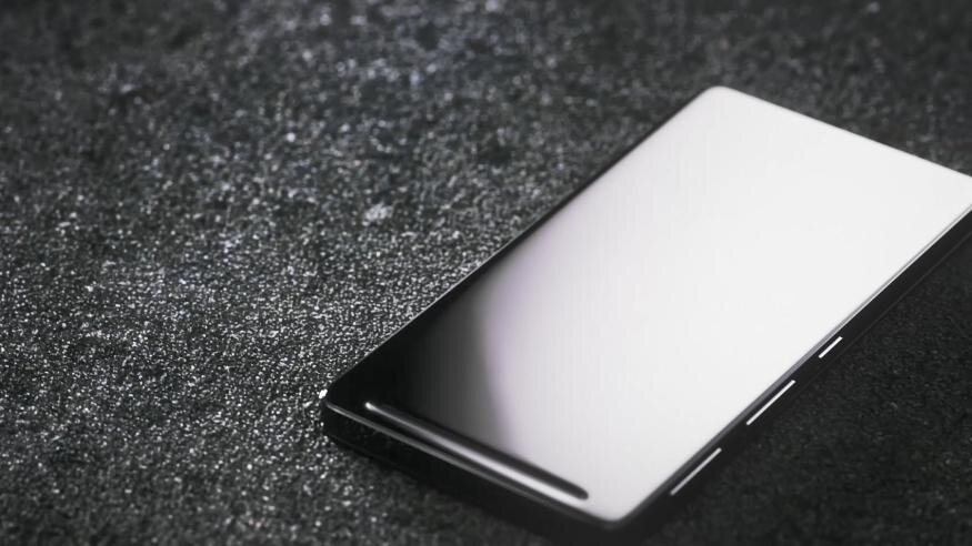    Gorilla Glass Victus 2