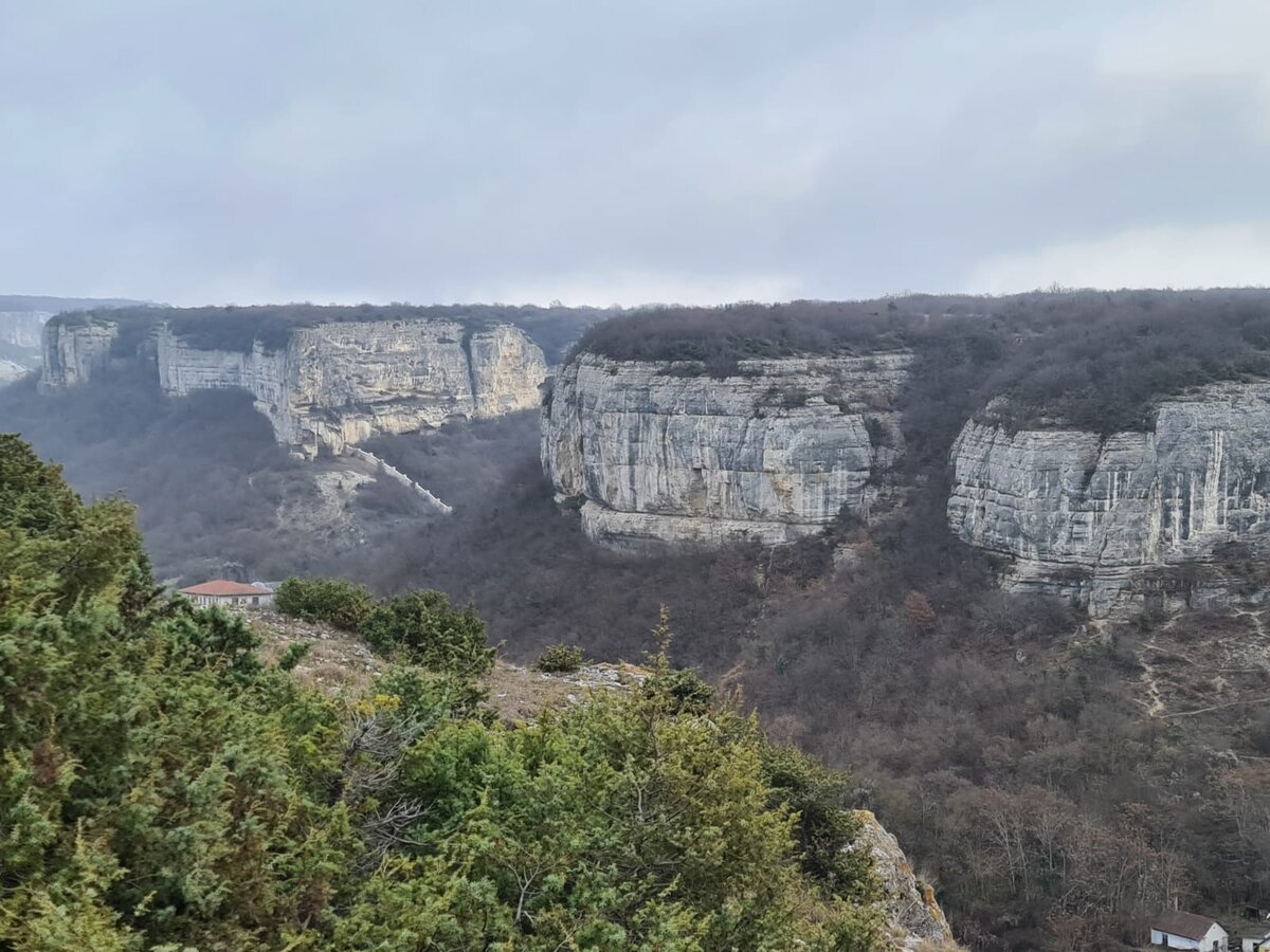 Долина Марьям-Дере в Бахчисарайском районе // Фото: Олег Древницкий