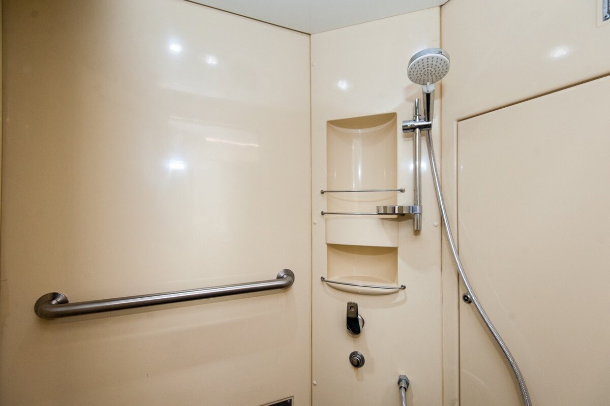 Так выглядит душевая внутри. Фото с официальной страницы "Таврии" в Вконтакте.