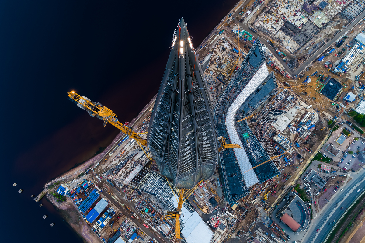 Лахта-центр в Санкт-Петербурге. Санкт-Петербург небоскреб Лахта. Лахта башня. Небоскреб Лахта центр.