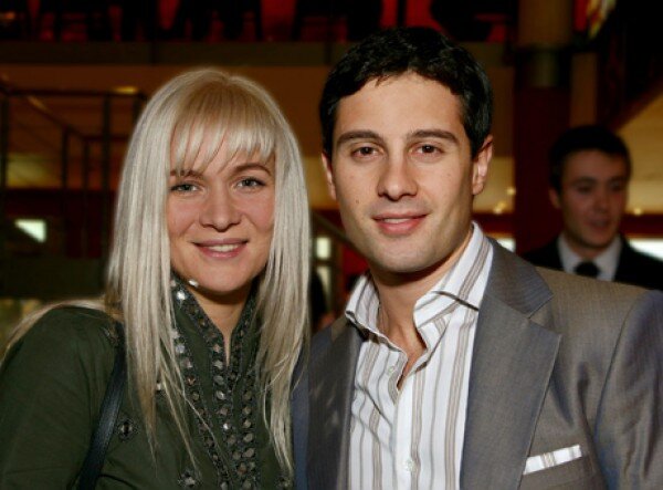 Виктория и Антон, Google картинки