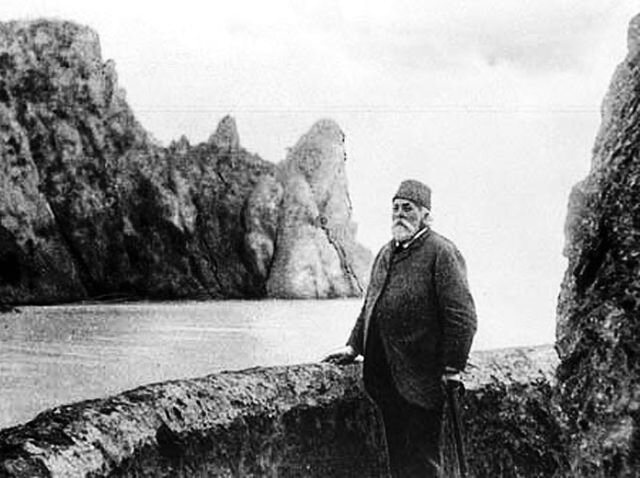 Лев Сергеевич