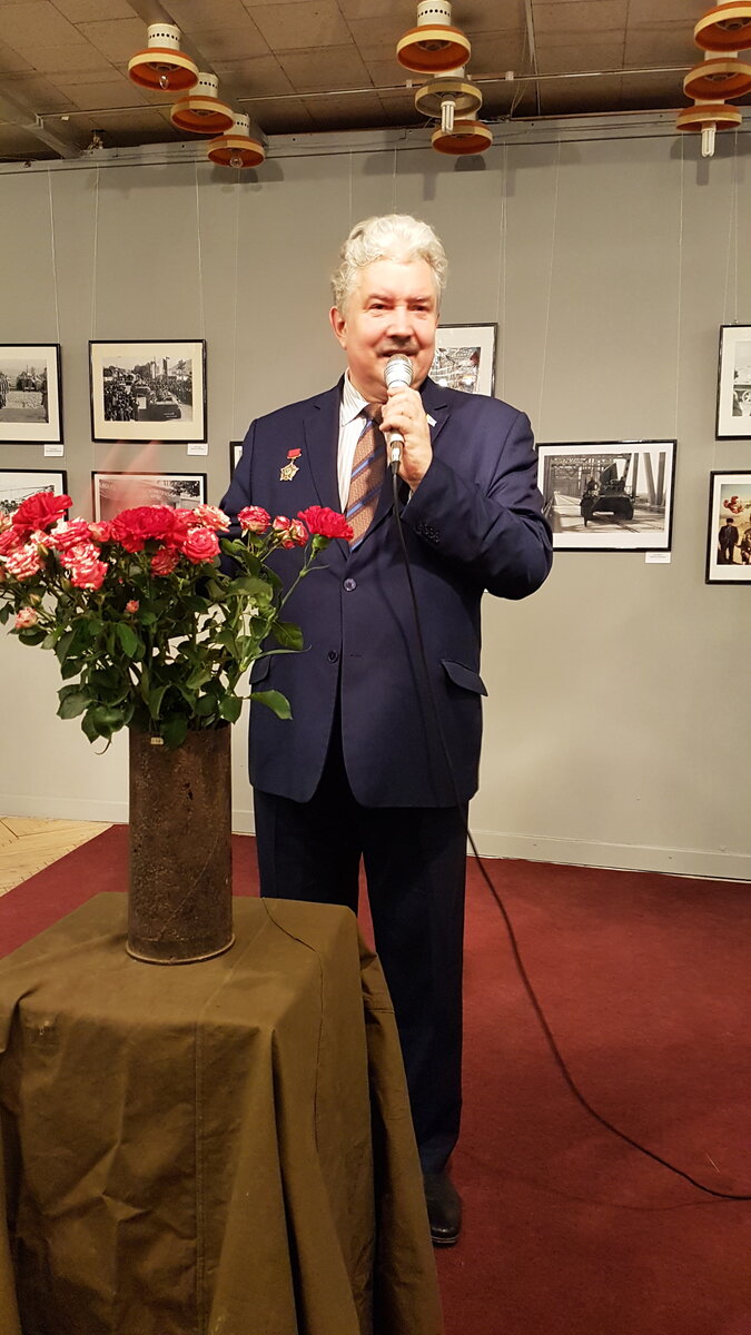 Сергей Бабурин. Фото с открытия выставки «Афган — наша память!» в 2019 году, посвящённой 30-летию окончанию боевых действий и вывода советских войск из Афганистана. Здесь и далее фото автора