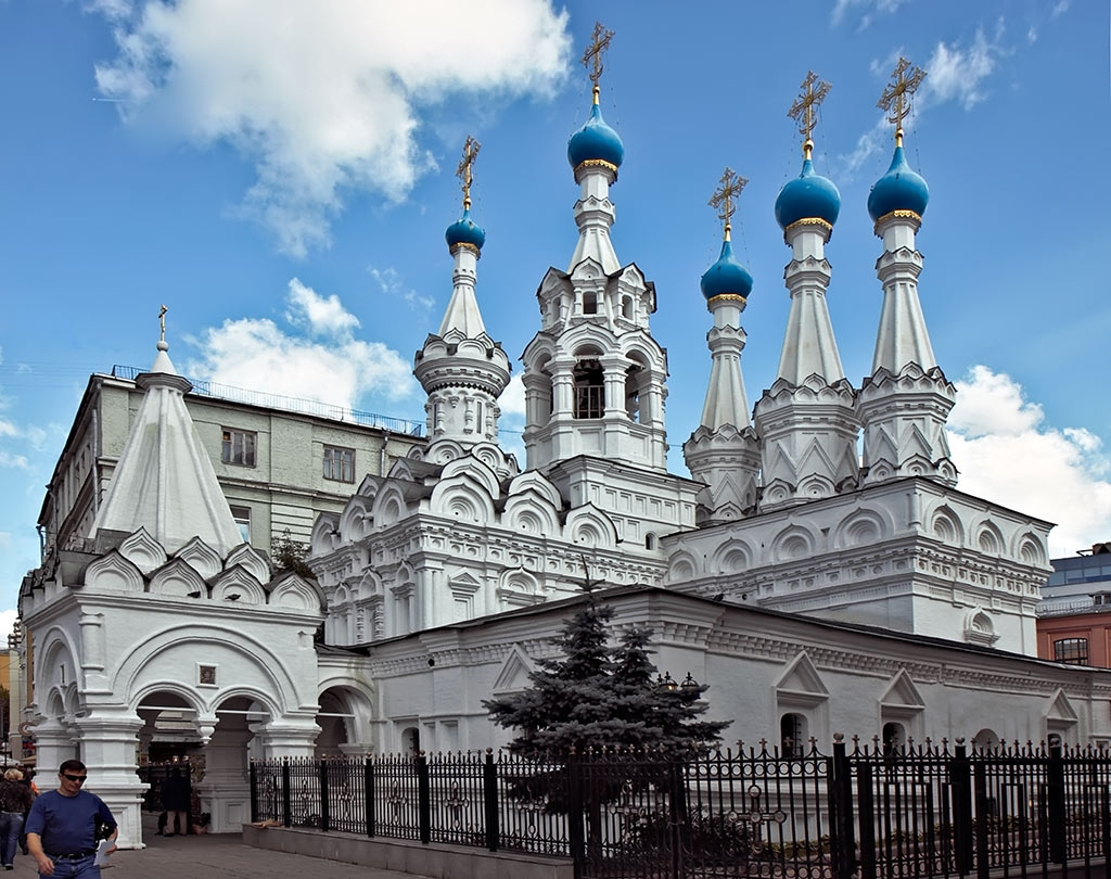 Какой памятник архитектуры 17 века изображен на картинке