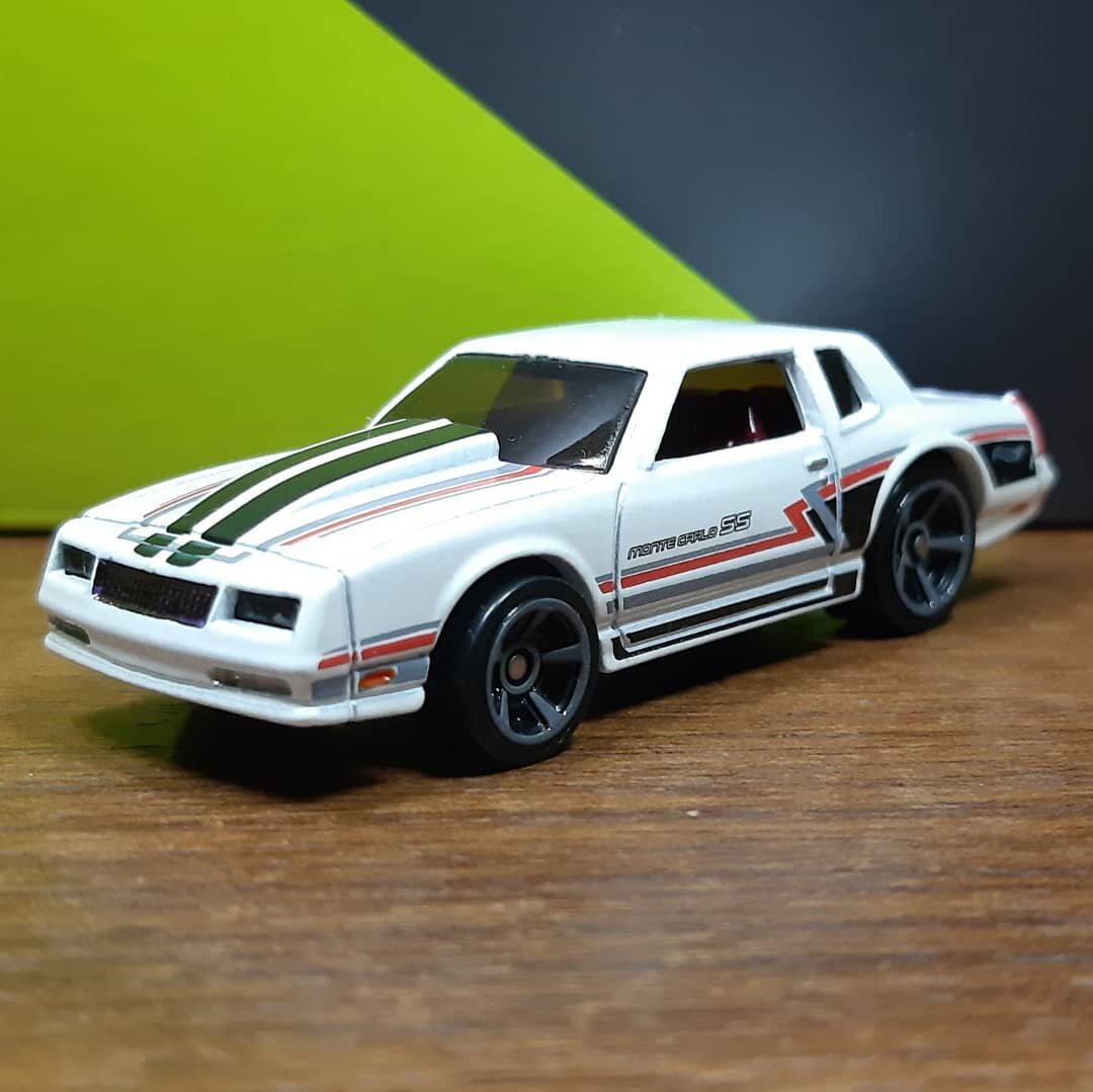 Доработанный 1986 Monte Carlo SS Hot Wheels | lionstories | Дзен