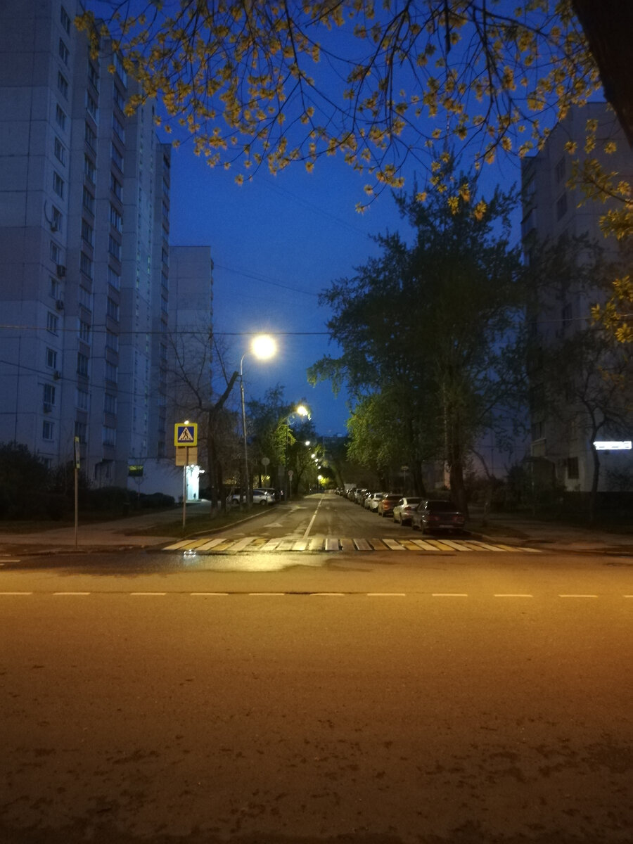 Вот такая атмосфера направила меня в эту сторону