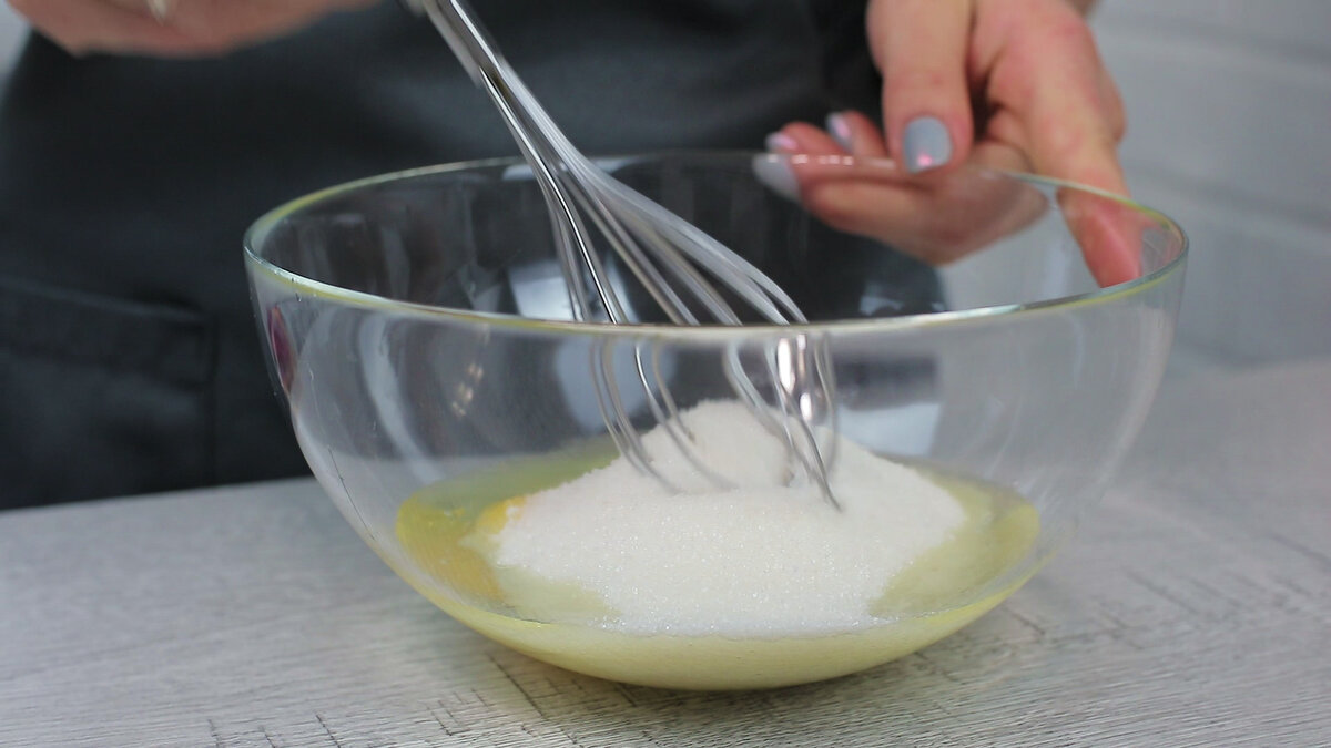 Сладкий пирог с ягодами на кислом молоке – пошаговый рецепт приготовления с фото