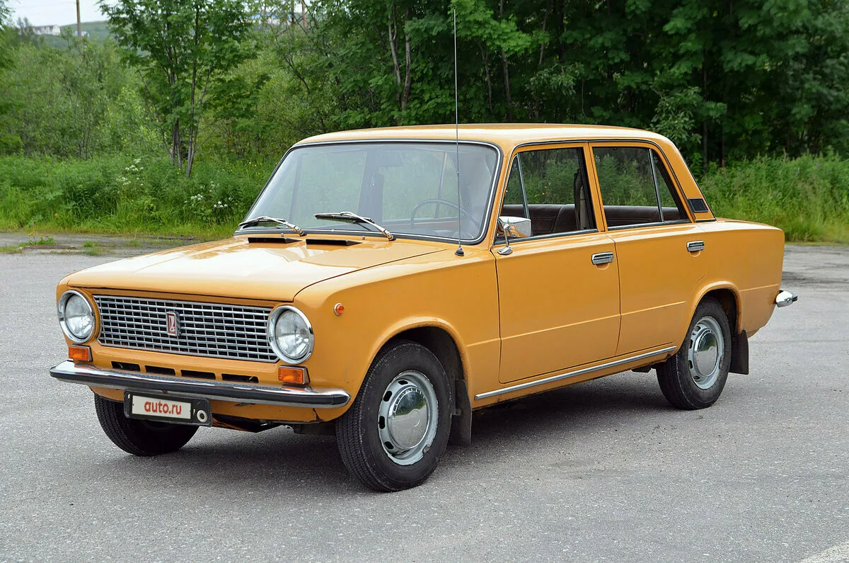 ВАЗ 21011. Жигули ВАЗ 2101. Лада Жигули 2101. Lada 21011.