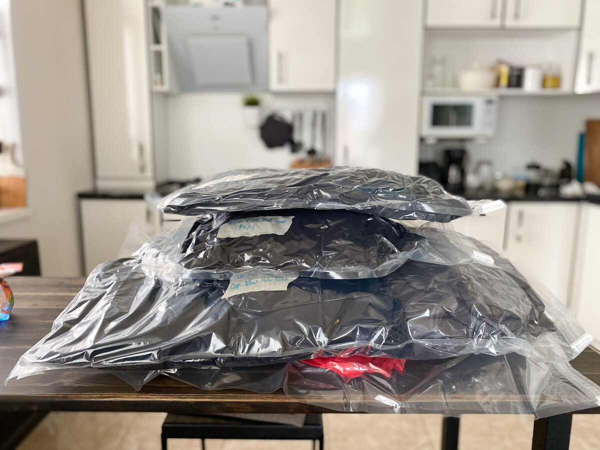 Здесь все те же вещи, что и на фото выше! Я просто в шоке!