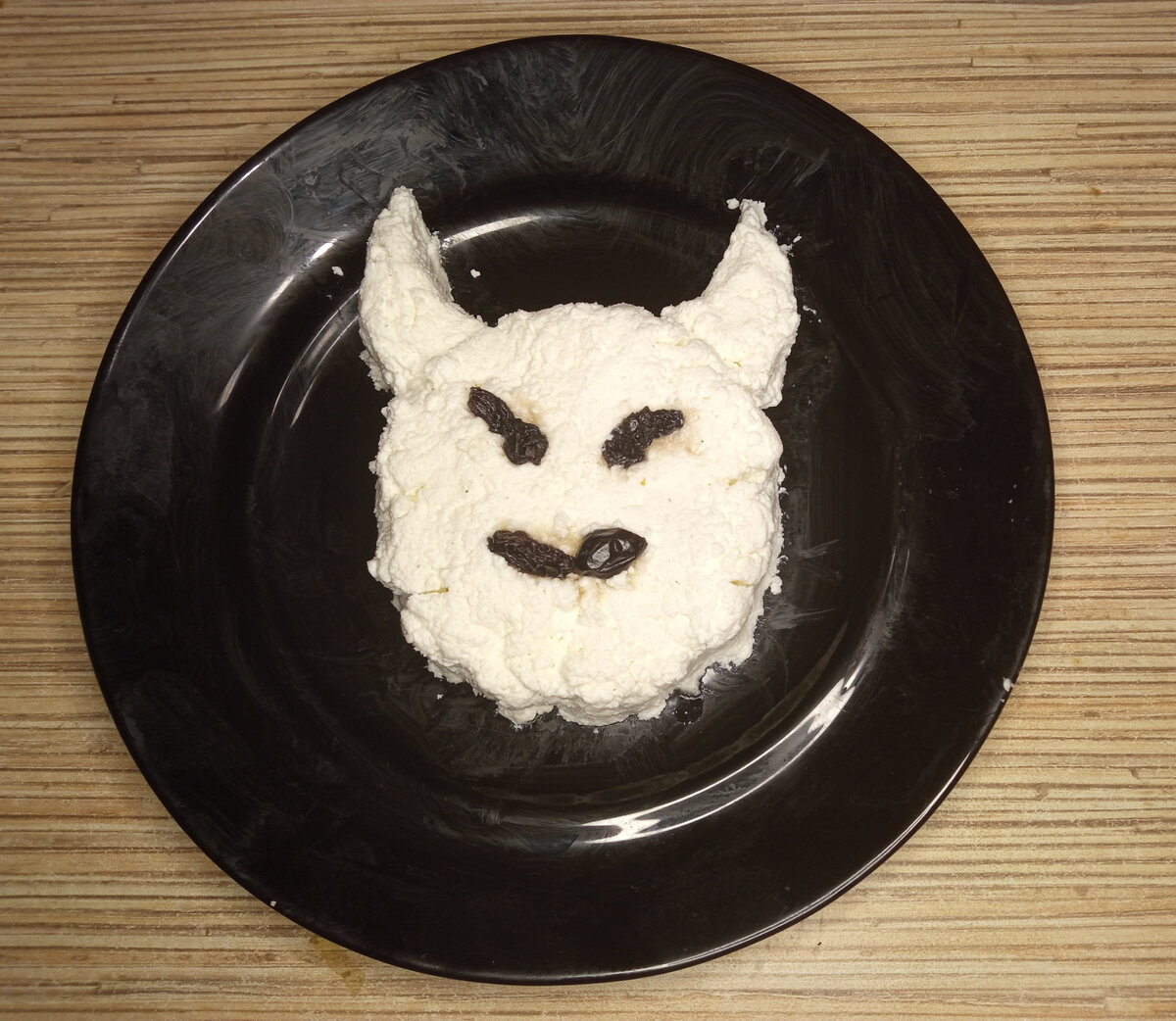 Фото коварного творога сделано автором