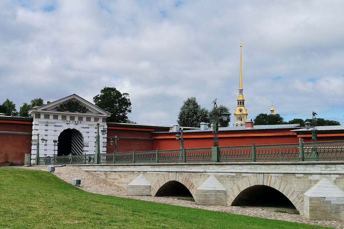 Иоанновские ворота. Фото автора.