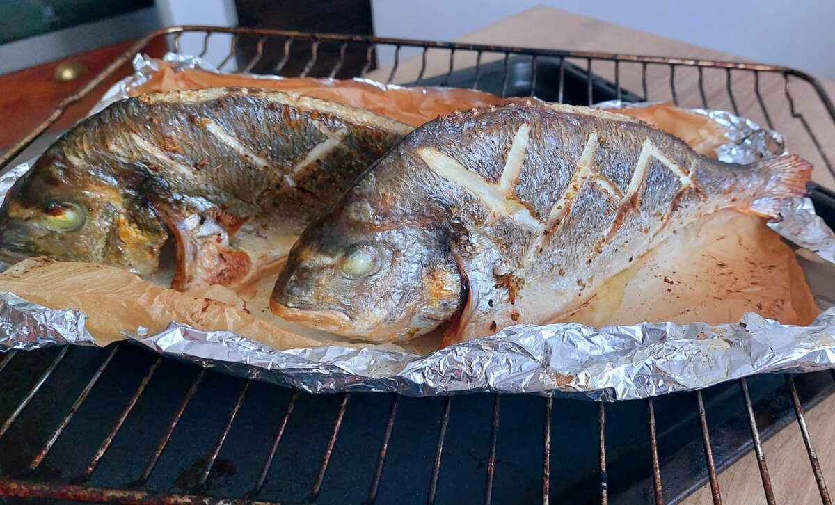 Морской карась – одна из наших любимых рыб.