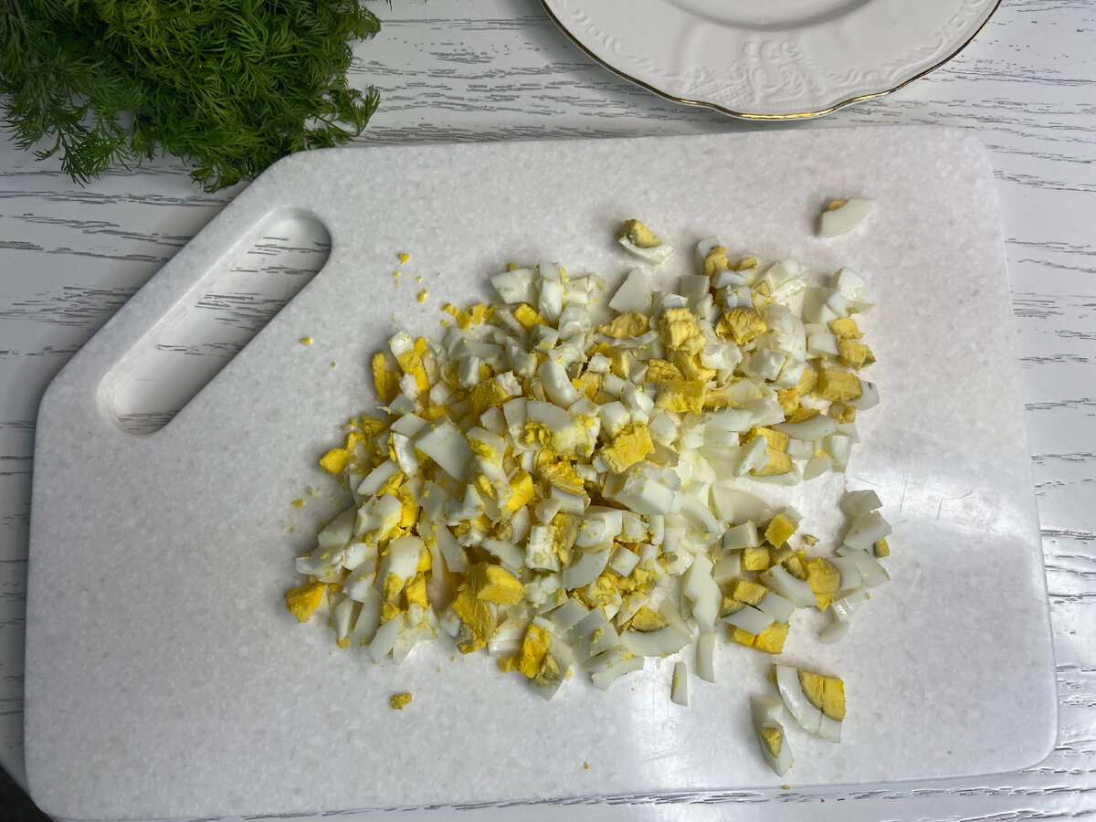 Ещё один рецепт салата с грибами и кукурузой, который готовлю чаще всего: люблю когда просто и вкусно (редко когда остаётся)