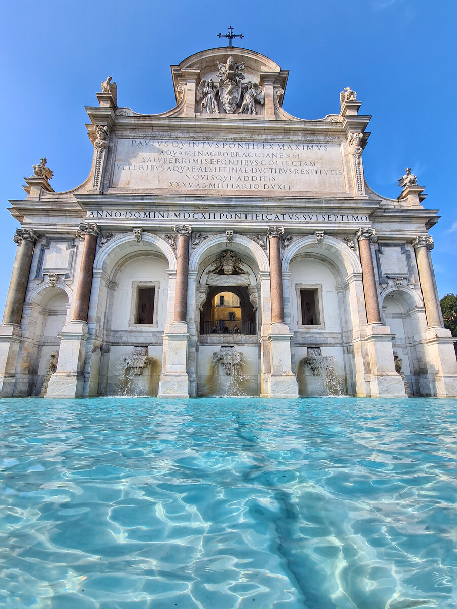 Фонтан Аква Паола (Fontana dell’Acqua Paola)
