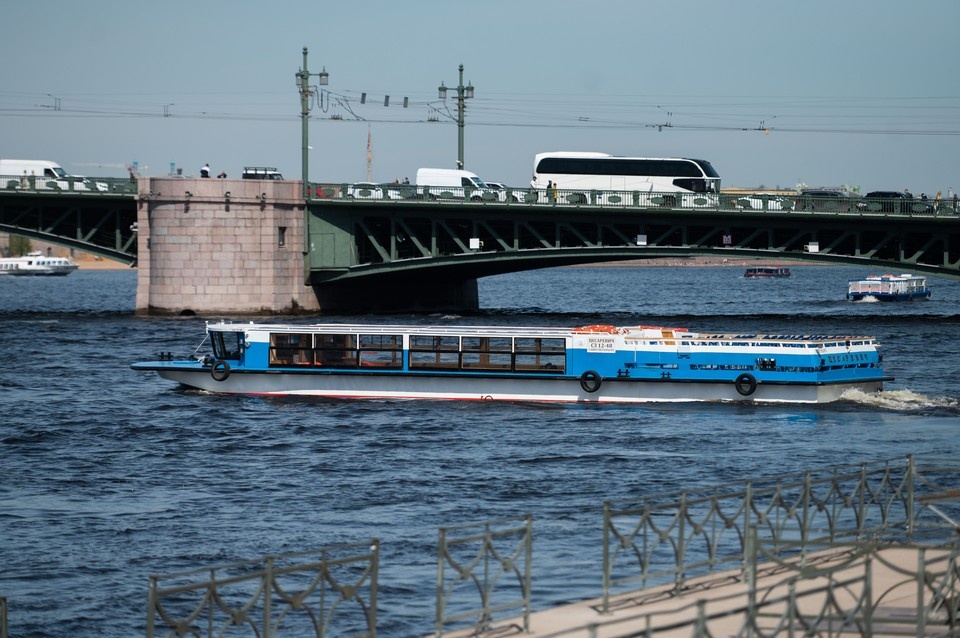     В Петербурге может появиться пять новых мостов через Неву Юлия ПЫХАЛОВА