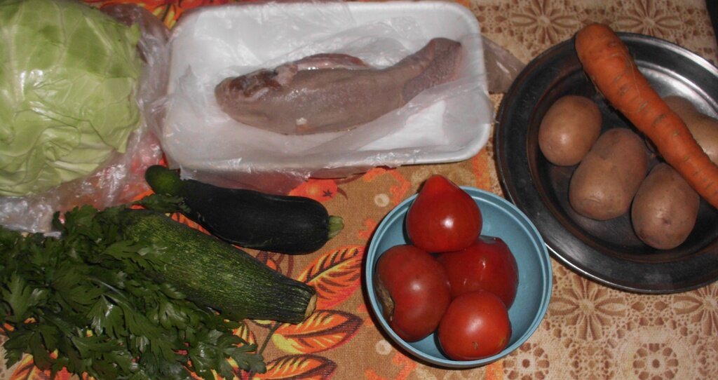 Продукты для приготовления супа с кабачками. Личное фото автора канала Житейская проза