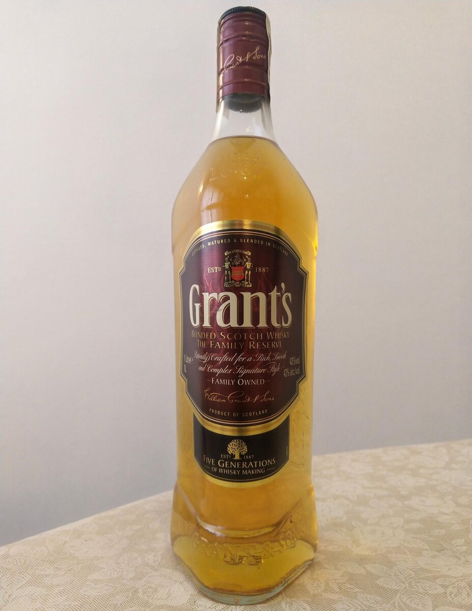 Виски grant s. Виски Грантс Фамили резерв 0.5л. Виски Grant's Family Reserve 0.375 л. Виски, Grant's Family Reserve, 40%, 0,05 л, ст/б/12. Виски Грантс подделка.