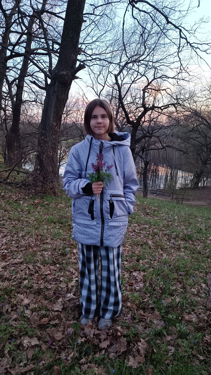 Вероника на фоне разлива. 