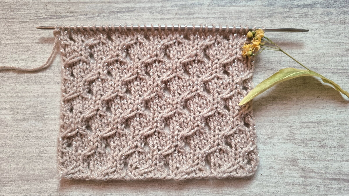 А в этом выпуске журнала Burda я обнаружила самый эффектный малиновый ...