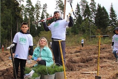    Акция «Наш лес. Посади свое дерево» © Пресс-служба Комитета лесного хозяйства Московской области