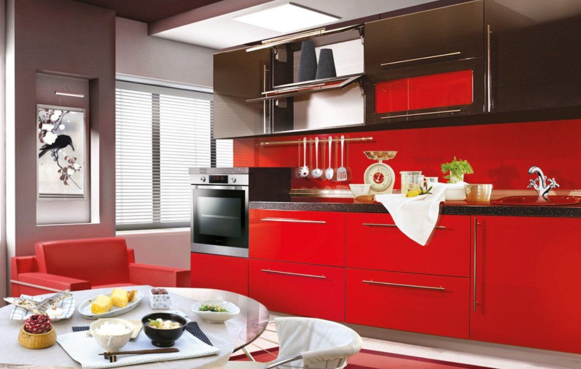 Кухня с фасадами из крашенной плиты МДФ «Система RAL 8019 глянец RAL 3020 глянец