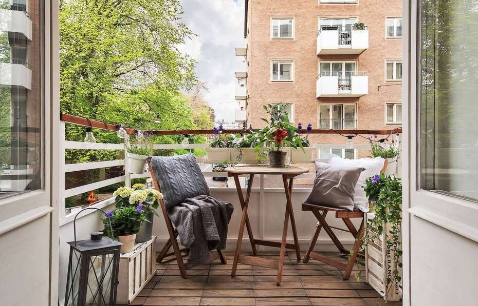 Обустройство открытого балкона