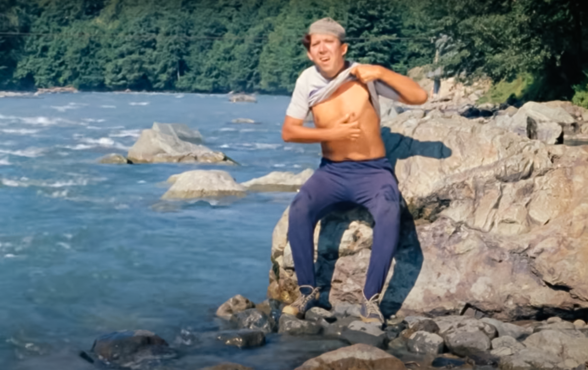 кадр из фильма "Кавказская пленница"