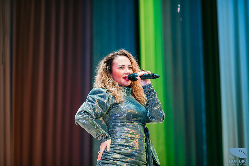 Артисты творческой группы ЦОК ВКС выступили в Наро-Фоминске для участников Парада Победы на Красной площади