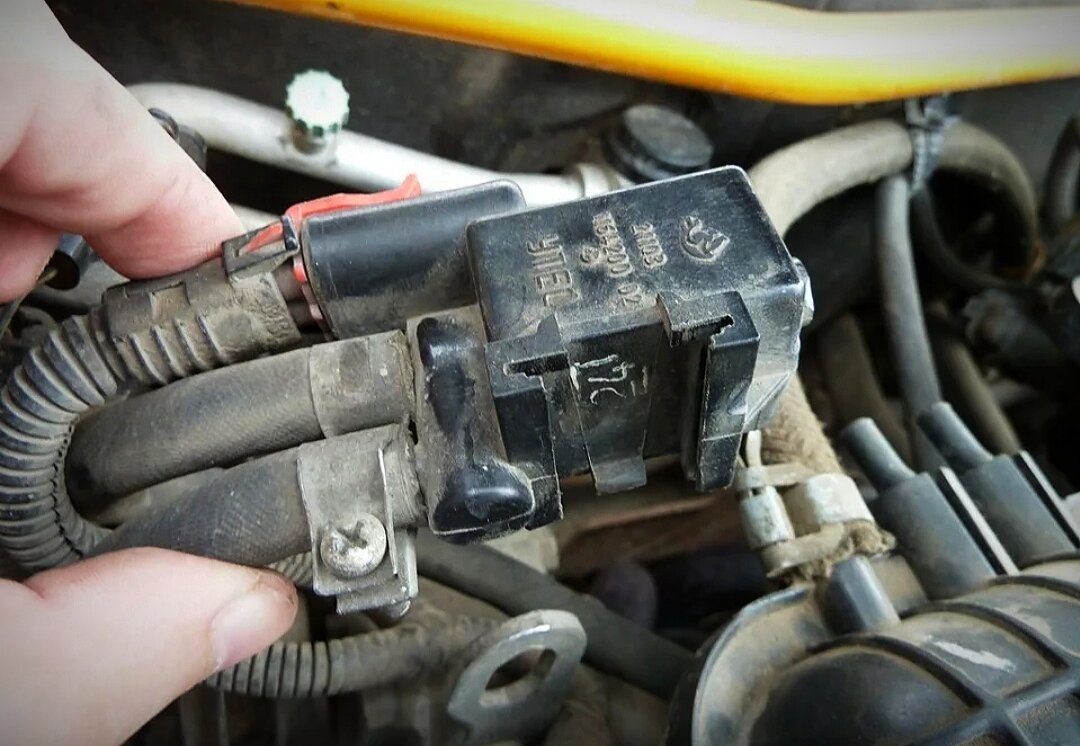 Расход топлива сильно увеличивается из-за Неисправности клапана ...