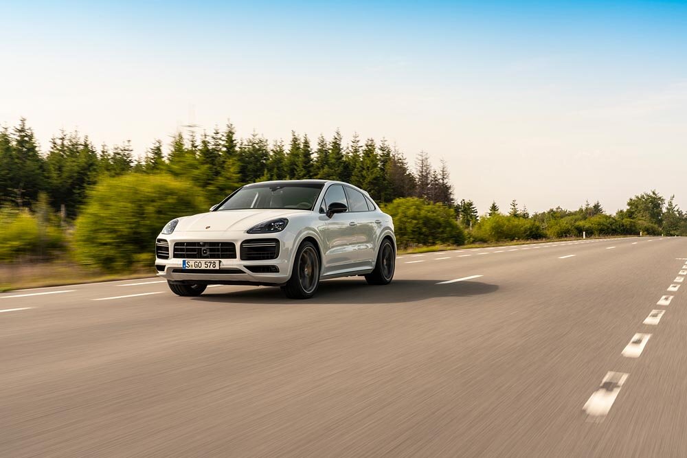 Porsche Cayenne TURBO S E-HYBRID COUPE