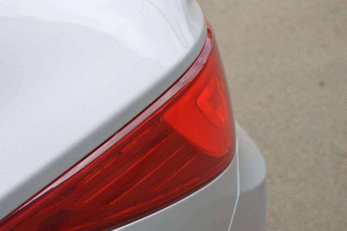 Личное фото. Красный свет.