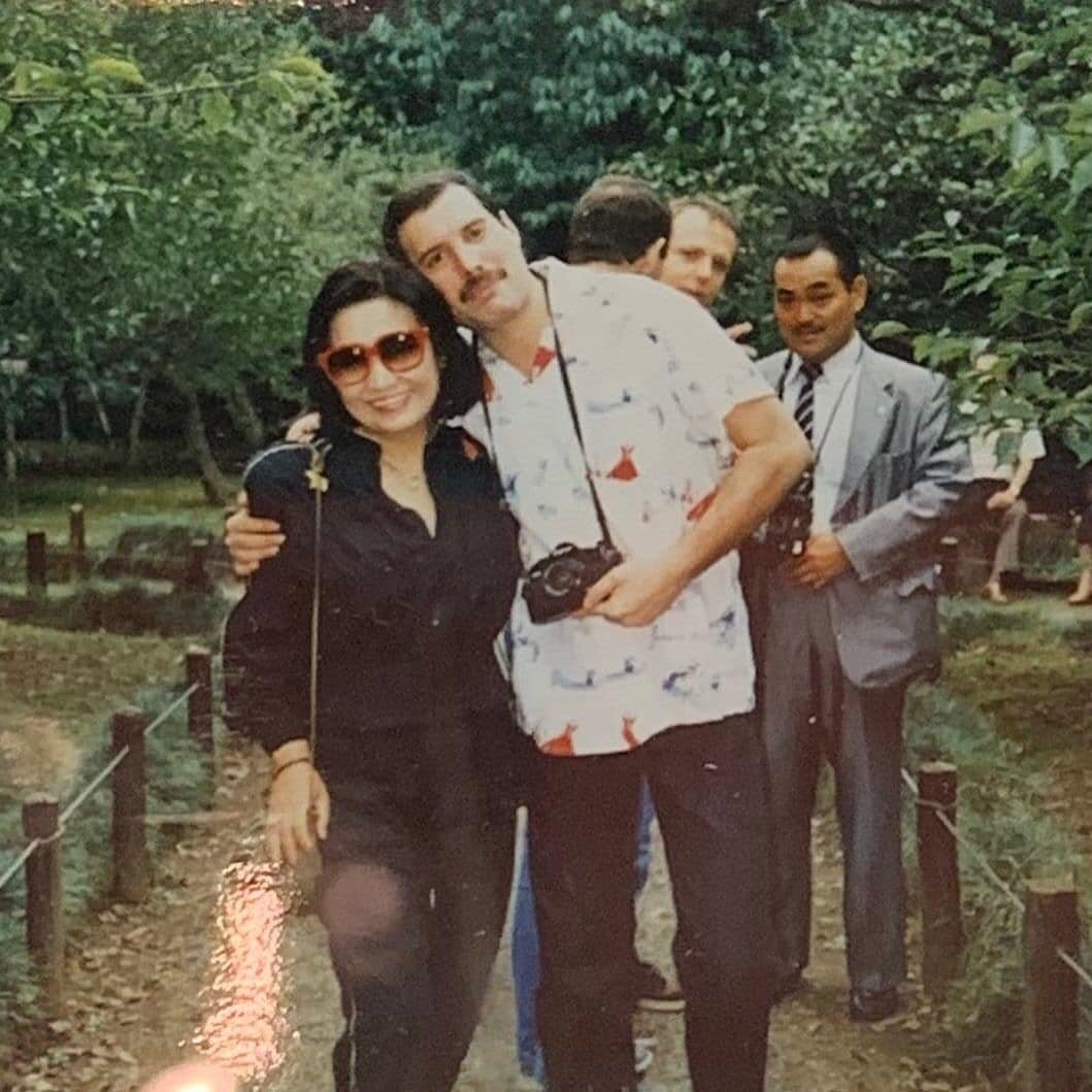 Фредди Меркьюри с Мисой Ватанабе